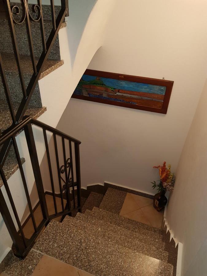 B&B Da Antonella Боза Екстериор снимка